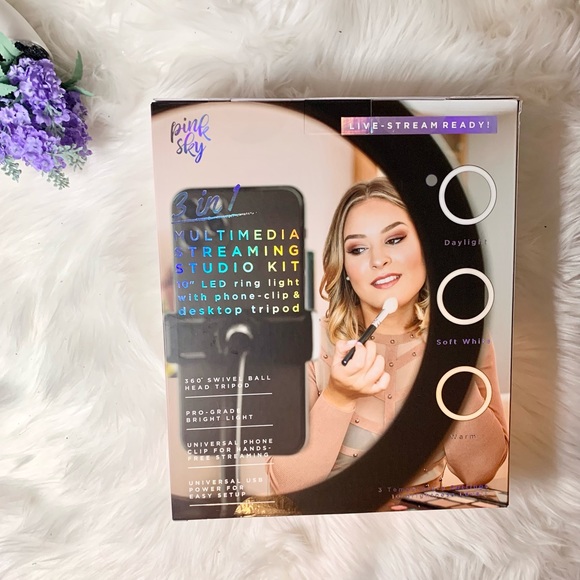 LED Ring light - Picture 2 of 5